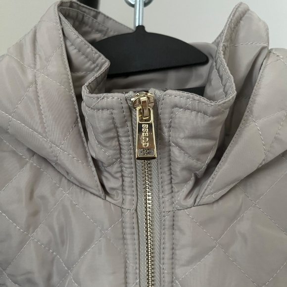GUESS Quilted Coat EUC - Picture 5 of 10